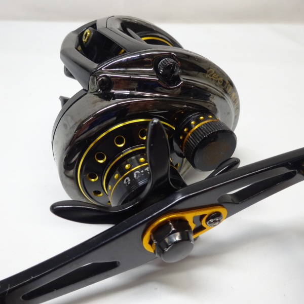 アブ・ガルシア REVO BLACK9(レボ ブラック9)(右ハンドル) ○廃