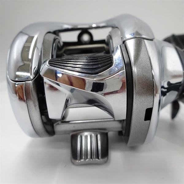 19アンタレス　右ハンドル　HG おまけでグリス　オイルスプレー　フロロマイスタ 19アンタレス 右ハンドル HG おまけでグリス オイルスプレー