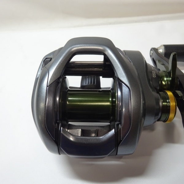 【中古美品】22クラドDC 200XG 楽天市場】ΨΨ【中古】SHIMANO シマノ ベイトリール 22クラドDC