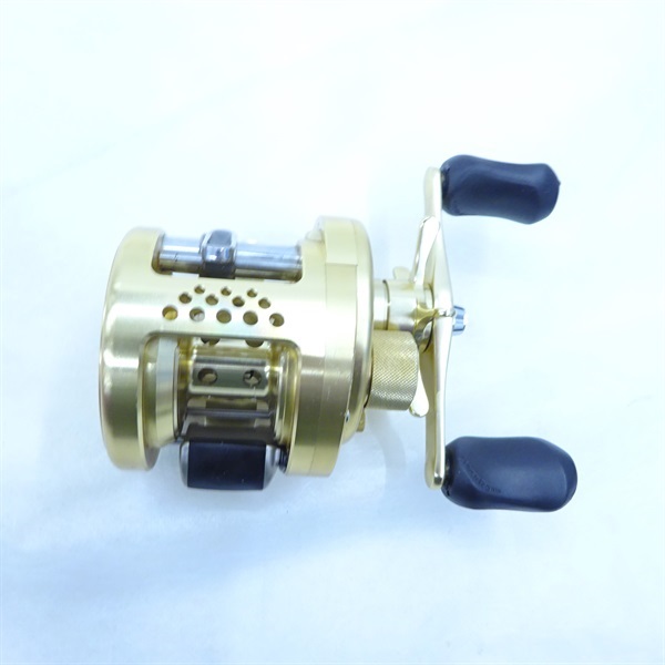 カルカッタコンクエスト200 右ハンドル 200 カルカッタコンクエスト DC SHIMANO(シマノ) 自重260g