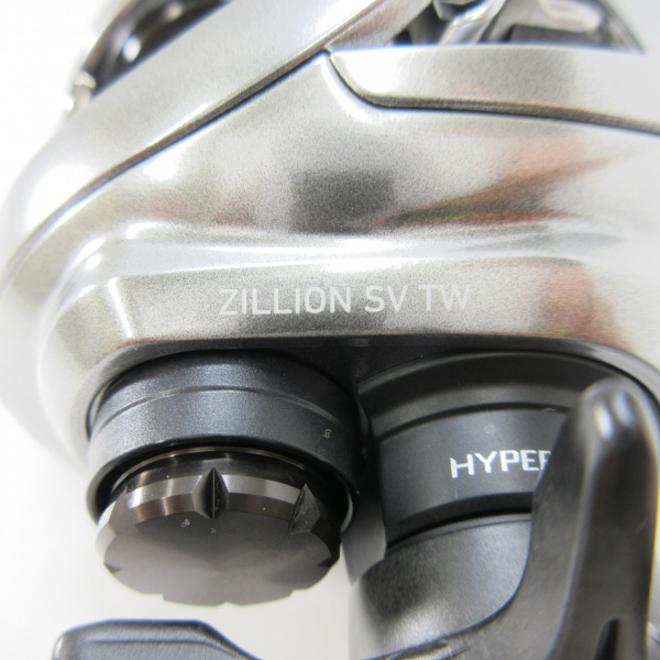 21ジリオンsvtw1000XH タイニークラッシュオリカラ DAIWA（ダイワ） 【目玉商品】ダイワ 21 ジリオン SV TW 1000H (右