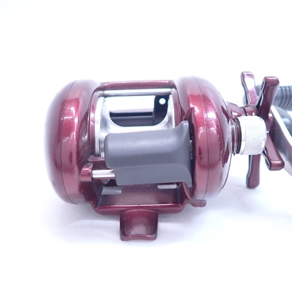 SHIMANO スコーピオン1500 ベイトリール美品 シマノ スコーピオン1500 ベイトリール 右ハンドル SHIMANO バス