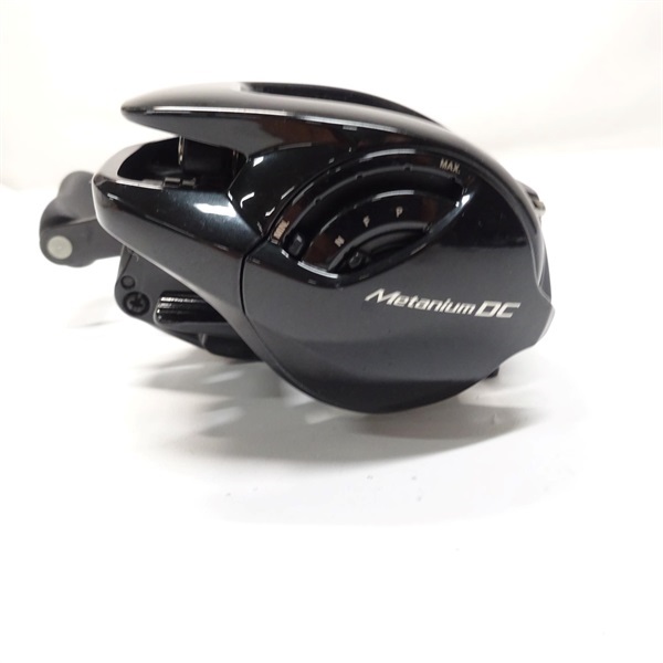 シマノ　24 メタニウムDC HG 美品 シマノ 24 メタニウム DC 70HG 右ハンドル (2024年モデル