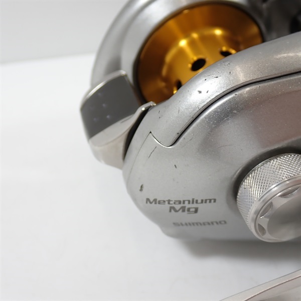 【新品未使用】シマノ　07メタニウムMg 右巻き 07メタニウムMg 中古品】 シマノ 07メタニウムMg 右巻き SHIMANO