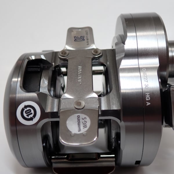 オシアコンクエストCT 301HG シマノ オシア コンクエスト CT 301MG 左 (リール) 価格比較