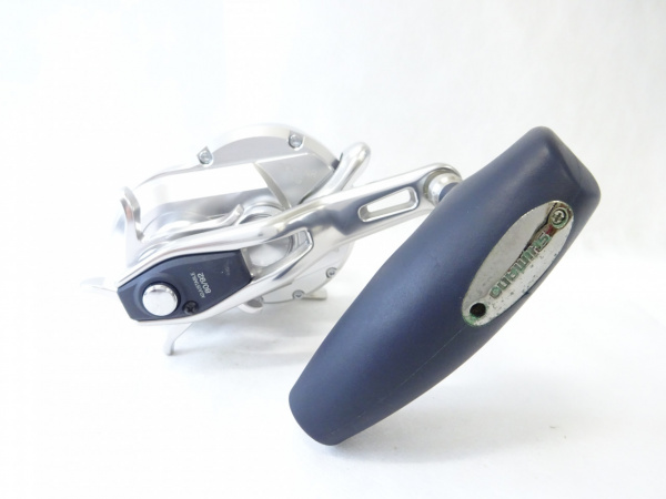 シマノ オシアジガー 2001NR-HG (リール) 価格比較 - 価格.com
