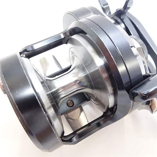 オシアジガーFカスタム SHIMANO オシアジガー F CUSTOM 1500HG MUU