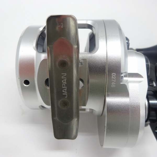 【ジャンク】シマノ　11オシアジガー 1500HG【中古】 ジャンク】シマノ 11オシアジガー 1500HG【中古】