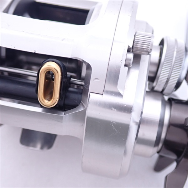 15キャタリナベイジギングBJ200SH－L 左 | イシグロ公式