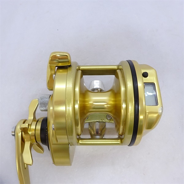 シマノ 海魂 2000T 右ハンドル シマノ（SHIMANO） 海魂 2000T 右