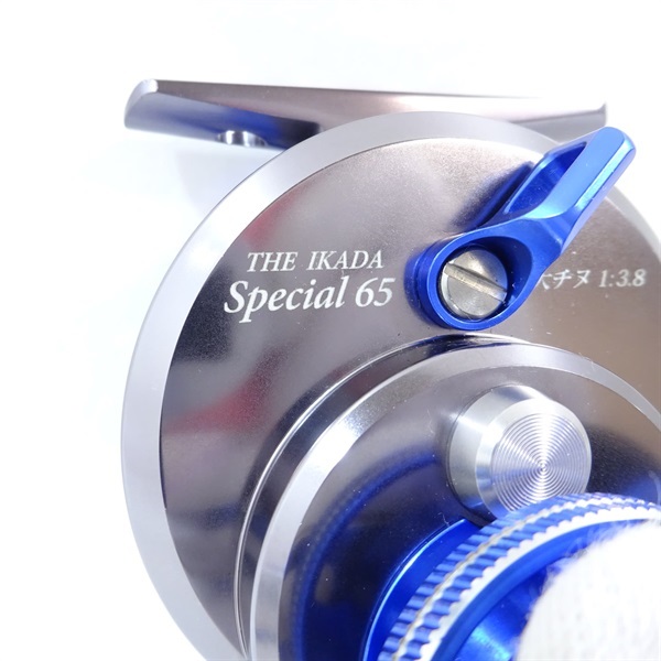 THEイカダスペシャル65 大チヌT 左 鏡面チタン／ブルー